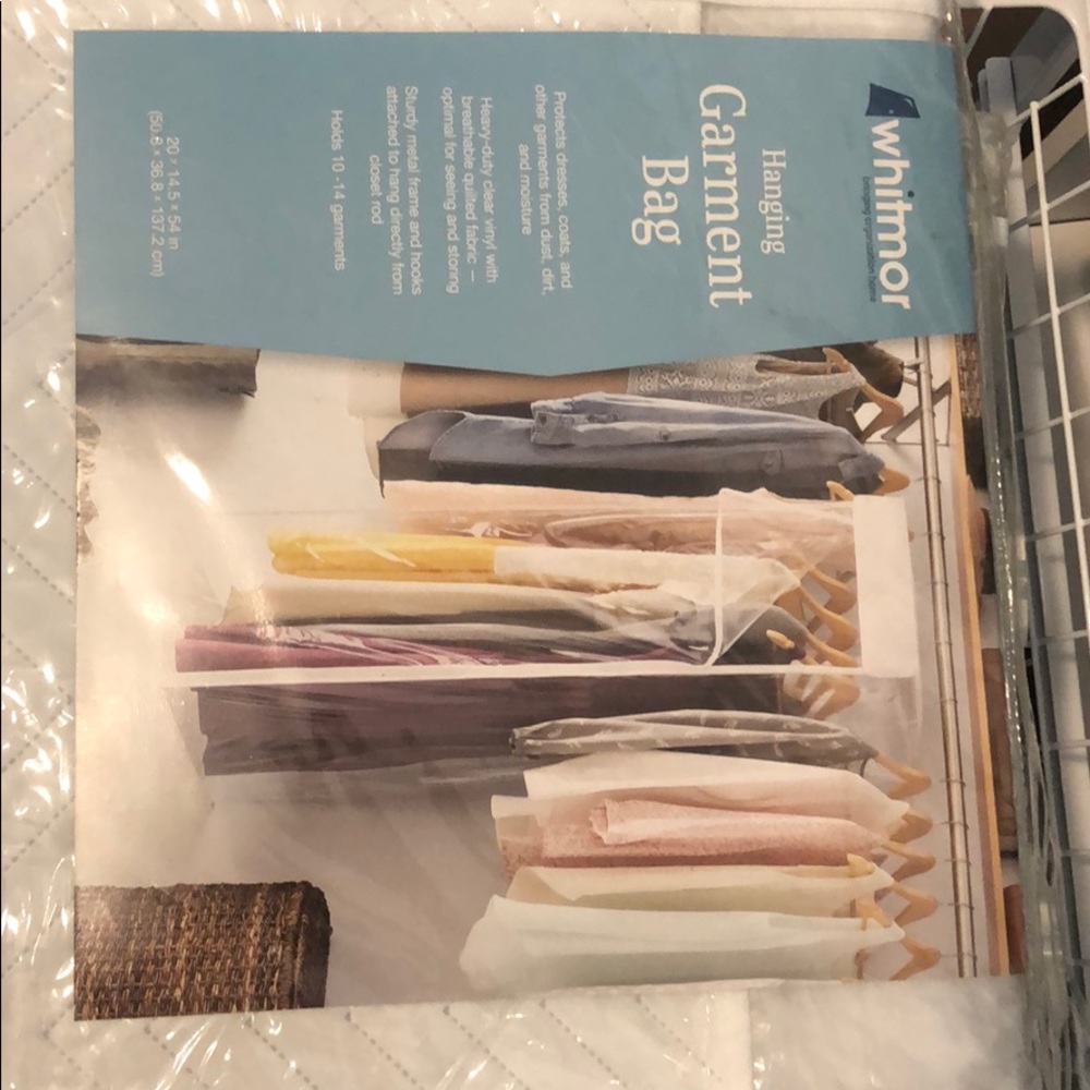Hanging garment bags